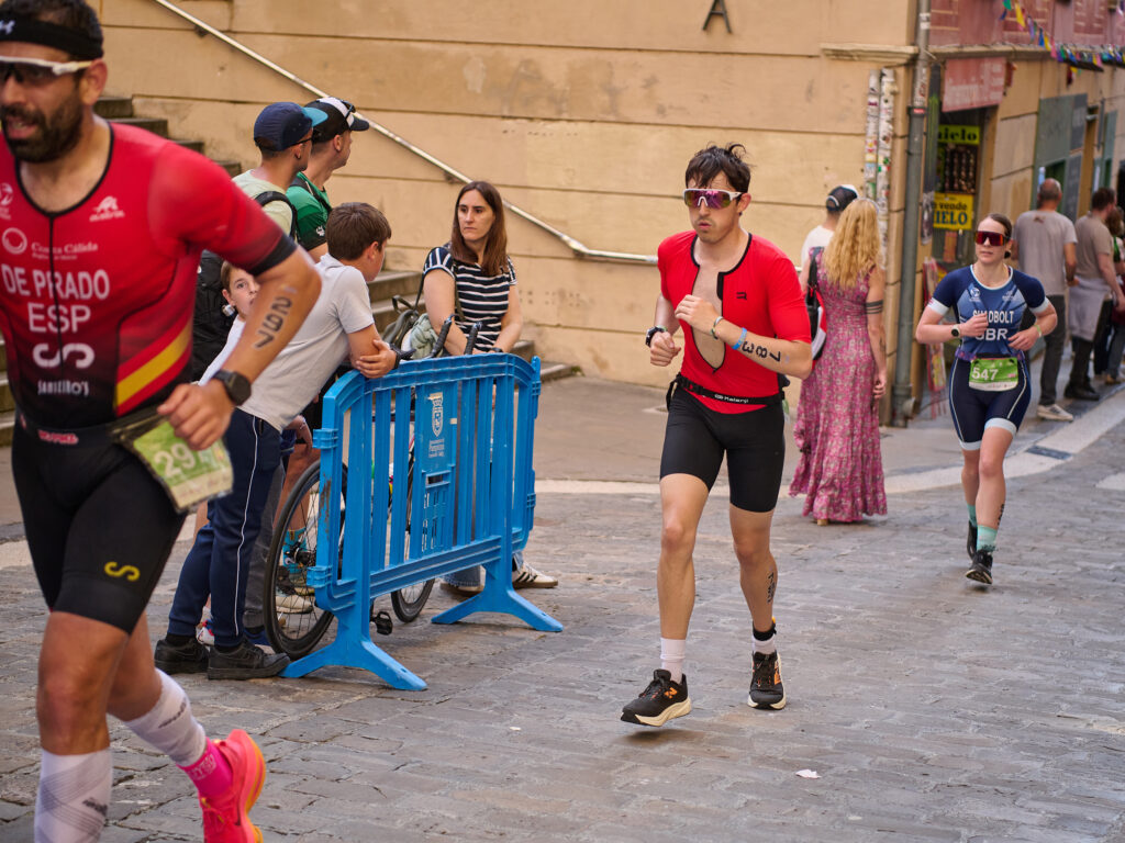 Sesion en exteriores de campeonato de triatlón